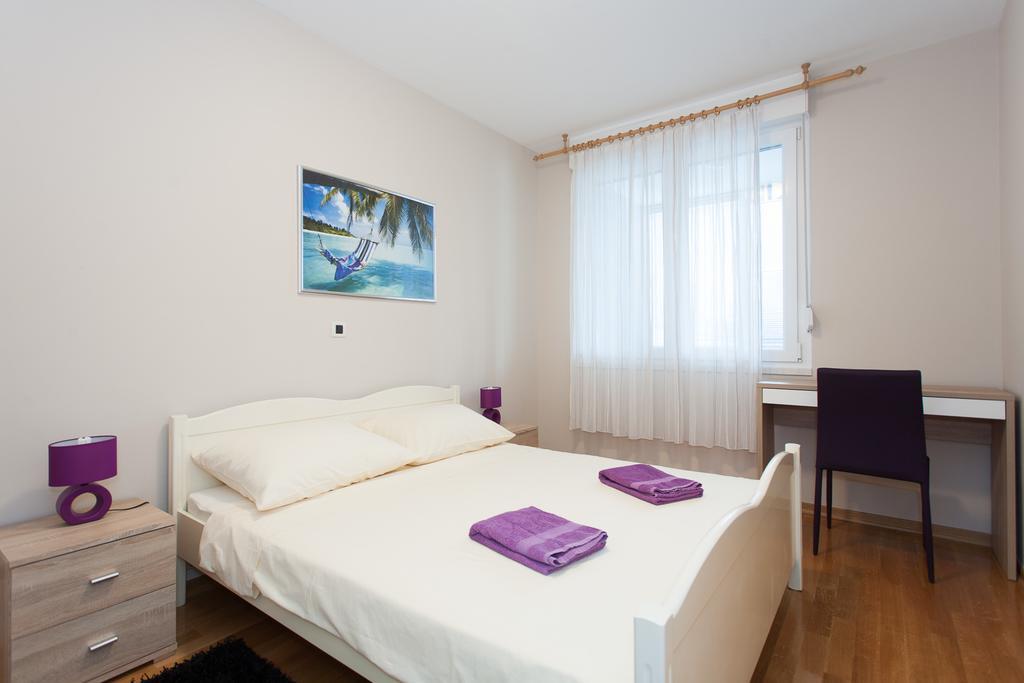 Near Beach Apartment Reno With Private Parking سبليت المظهر الخارجي الصورة